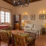 Hotel El Patio 4*