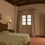 El Patio Hotel 4*