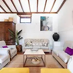 El Patio 4*