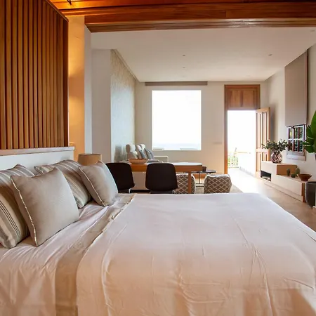 El Patio فندق غاراتْشيكو